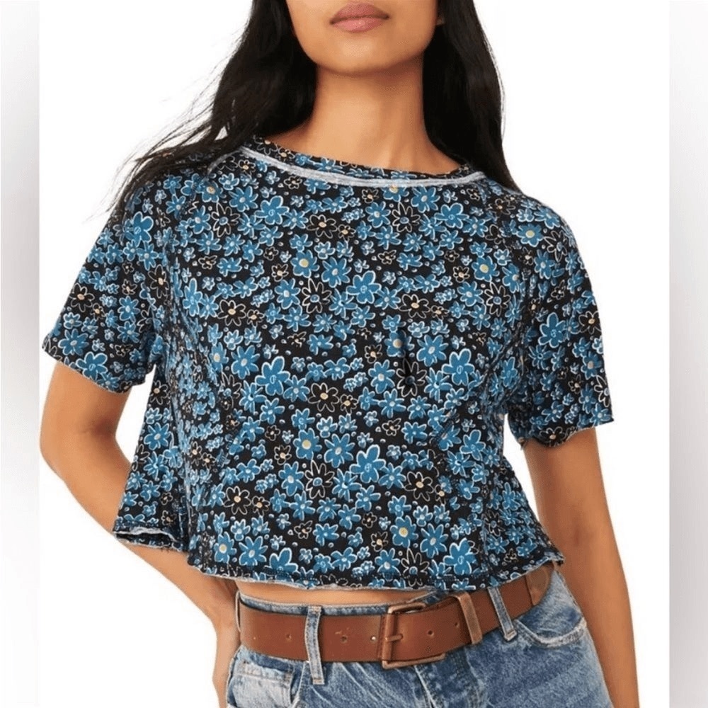 RARE Free People NWT Sammie Black Blue Floral Print Crop Top—XS